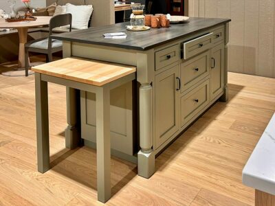 Kitchen Islands and Carts